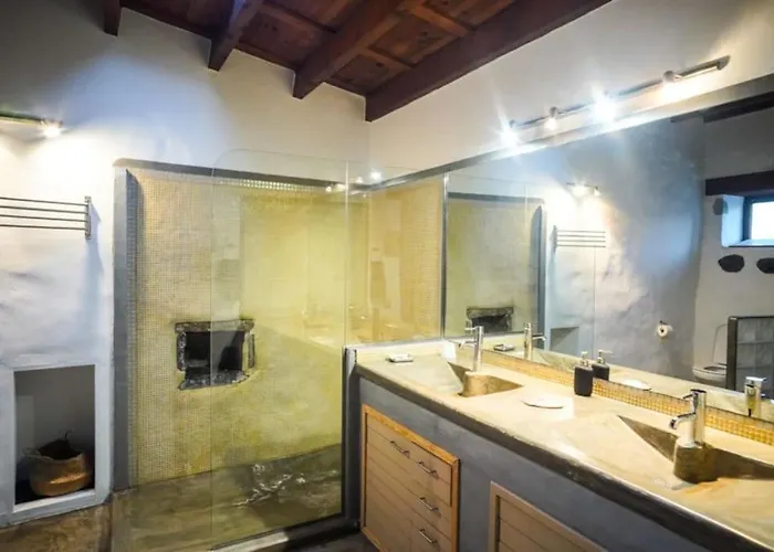 Beautifull And Quiet Villa *